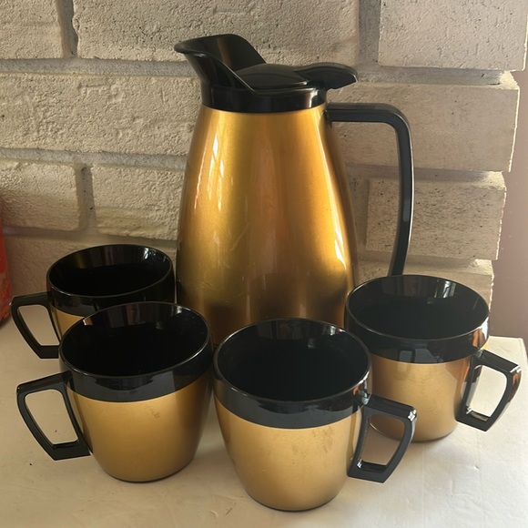 West End Thermo-Serve Other - West End Thermo-Serve Carafe and Mugs